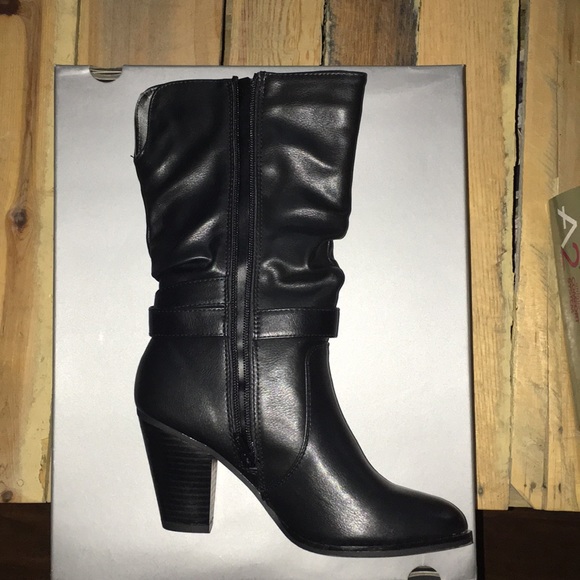 Small - Picture 2 of 3